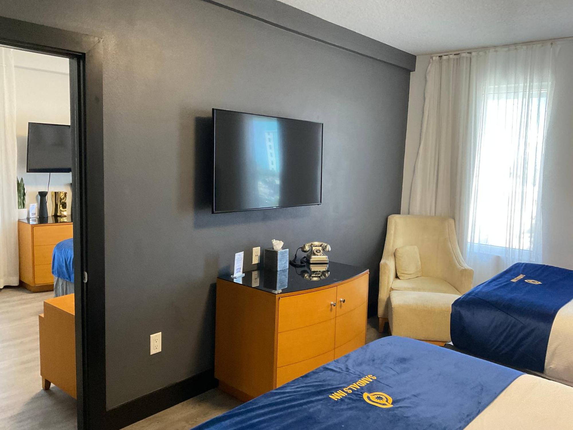 The Streamline Hotel - Daytona Beach Room photo